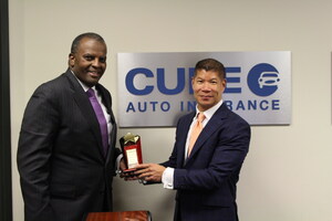 The African American Chamber Of Commerce Of New Jersey Presents Eric Poe With 'Economic And Social Justice Ally Award'