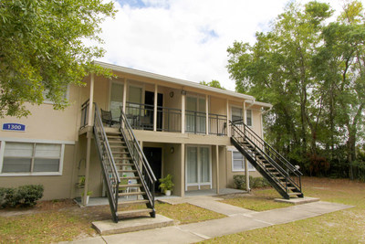 Lakewood Oaks Apartments, in Jacksonville, Fla. 
