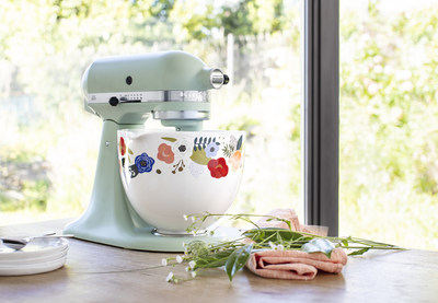 KitchenAid Artisan 5 qt Stand Mixer with the Mermaid Lace ceramic
