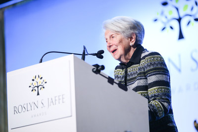 Mrs. Jaffe speaks at the 2018 Roslyn S. Jaffe Awards.
Photo credit: BFA/Angela Pham