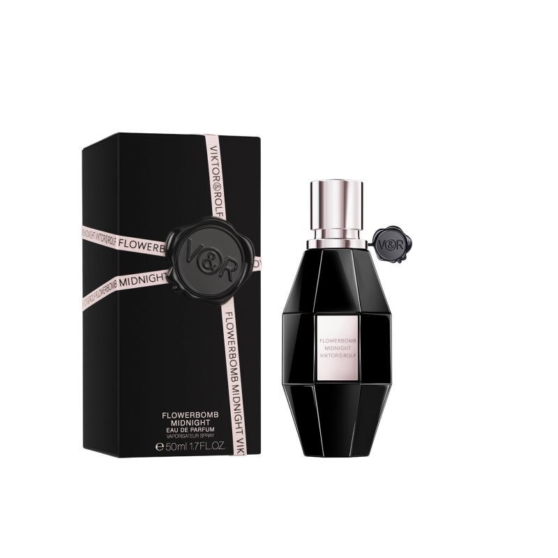 Anya Taylor Joy Is The Face Of Viktor Rolf S New Fragrance Flowerbomb Midnight