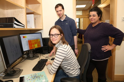 Lead author Megan Crow (left), Associate Professor Jesse Gillis, and postdoctoral researcher Sara Ballouz (right) worked together with researchers from the University of British Columbia to analyze the differential expressions of disease samples from over 600 data sets. ©Gina Motisi, 2018/CSHL