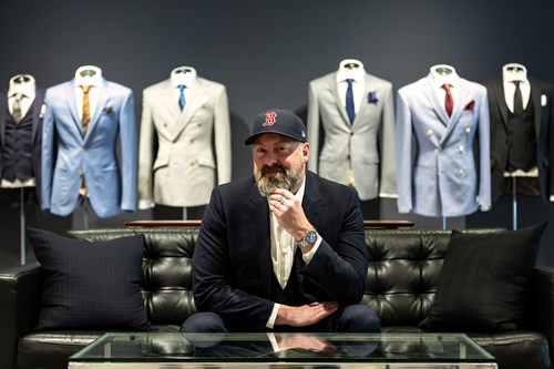 Drew Green, President and CEO of INDOCHINO: “The 2018 World Champion Boston Red Sox are a symbol of the city’s will to win, with millions of fans locally and tens of millions more across the United States and around the world. We see our collaboration with the team as a tribute to the city of Boston, and to further revolutionize how Bostonians shop for clothing for generations to come." (CNW Group/Indochino Apparel Inc.)