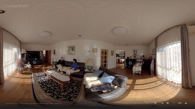 Using 360° video, we take a peek into the treasured memories that filled the living room of a typical Japanese home belonging to a real family. Visit our exhibit to witness the convergence of digital and the universal theme of “family”.