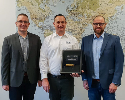 QPC Presents Gold Distribution Partner Award to JOWO - Systemtechnik, AG