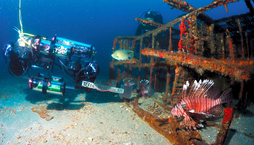 Guardian LF1, Mark 3 underwater robot is designed to reduce the damage caused by the invasive lionfish in the Western Atlantic. This next-generation prototype, funded in part by RSE’s Kickstarter campaign, accelerates the capture of lionfish at the critical action breeding depth below safe diver depth.