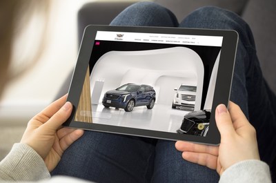 Cadillac en ligne est un acheteur personnel additionn d'une salle d'exposition numrique interactive en ligne qui offre aux consommateurs la possibilit d'acheter facilement un produit Cadillac, o qu'ils se trouvent. (Groupe CNW/Cadillac Canada)