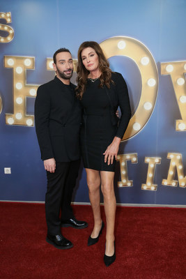 Host Nikos Koklonis and his guest,Caitlyn Jenner, photographed on  the red carpet of ''It's Show time.' (PRNewsfoto/Koklonis Media)