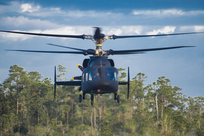 西科斯基-波音SB>1“目中无人”直升机于2019年3月21日首飞。这次飞行标志着西科斯基-波音团队的一个关键里程碑，是进一步证明X2技术能力的重要设计、模拟和测试活动的高潮。图片由西科斯基和波音公司提供。