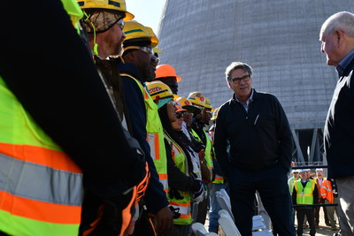 U.S. Secretary of Energy Rick Perry (at left) and U.S. Secretary of Agriculture Sonny Perdue greet craftsmen and craftswomen at Plant Vogtle Units 3 and 4 in Waynesboro, Georgia.