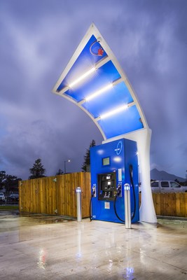 FirstElement Fuel的加州加氢站网络获得2400万美元的投资，公司的零售能力将因此提升三倍。图为加州米尔谷True Zero加氢站。