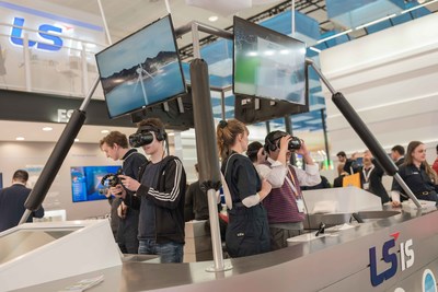 LSIS showed off their DC Island project by 3D VR game in Hannover Messe 2019 LSIS showed off their DC Island project by 3D VR game in Hannover Messe 2019