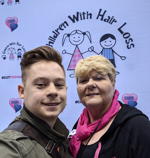 Steeltooth Combs Pledges 10 Percent of All Sales to Charity