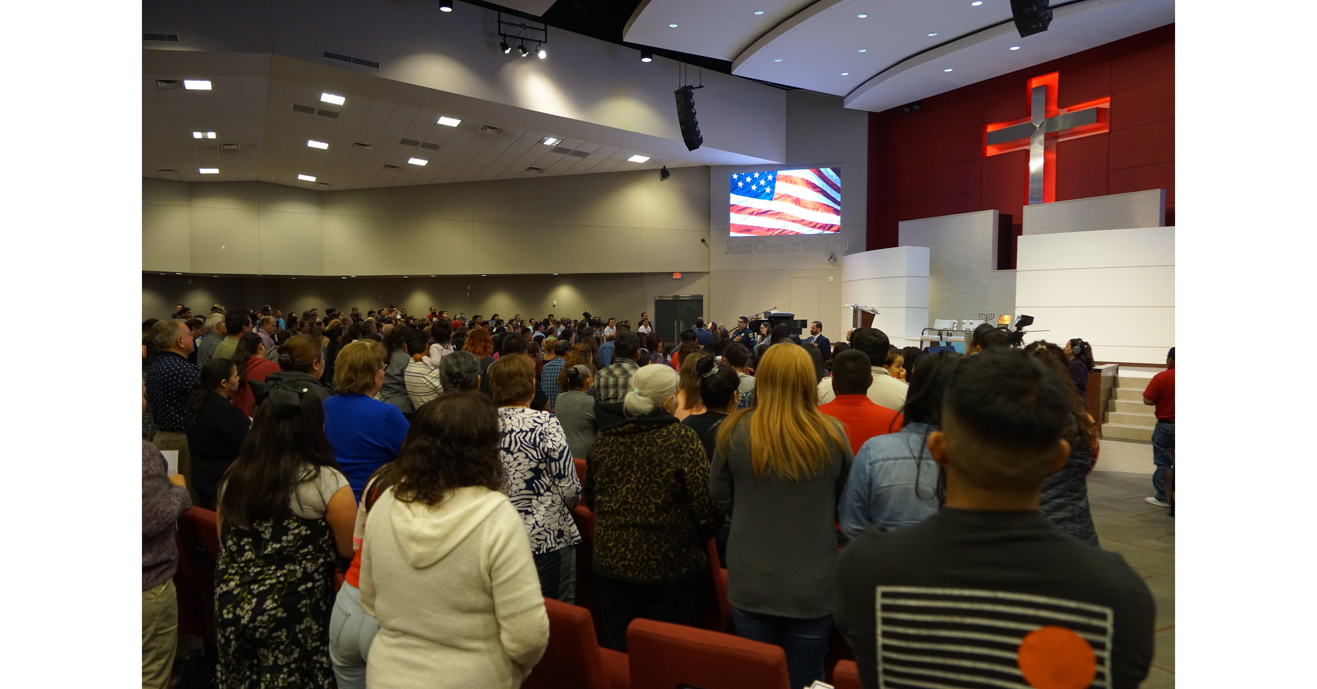 More Than 600 Attend "Know Your Rights" Immigration Panel Hosted By The Universal Church In Houston