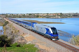 Cleaner Diesel-Electric Locomotives Now in Service on Amtrak Pacific Surfliner Trains