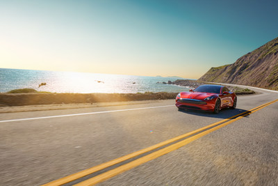 在今年下半年上市销售的 2020 Karma Revero GT, 是从头打造的新车型，比以往任何车型都更快、更智能、甚至在设计上更引人注目。Karma 创造了一个世界级的电力驱动系统，加上一系列其他的技术进步，使得 2020 年新款 Revero GT 能够车如其型，任您驰骋。