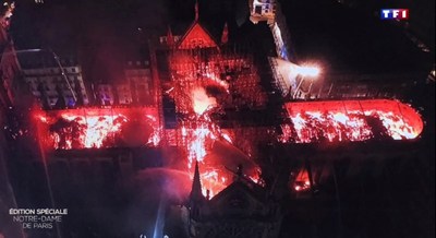 Notre-Dame Cathedral in Paris on fire – Photo: Paris Fire Brigade (PRNewsfoto/Artprice.com)