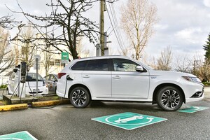 Canada's Top Plug-In Hybrid Manufacturer Announces Plug-In Incentive to Bridge Federal Government Program