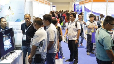 The 4 exhibition halls of Water Philippines 2019 and RE EE Philippines 2019 were bustling with quality trade visitors discussing and connecting with the participating companies about their showcase on water and energy technologies and solutions.