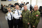 Visite des Forces armées canadiennes au Centre de coordination des mesures d'urgence de Laval