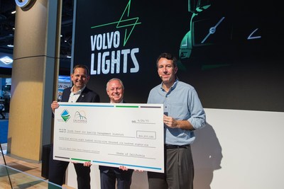 From left to right: Peter Voorhoeve, President, Volvo Trucks North America; Dwight Robinson, South Coast AQMD Board Member; and Hector De La Torre, California Air Resources Board Member.