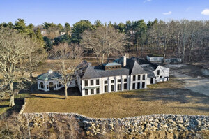 Westchester Estate Formerly Owned by Macy and Hearst Families Hits the Auction Block