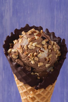 Baskin-Robbins’ New Flavor of the Month for May is Chocolate Chocolate Chip Cheesecake. Guests can upgrade to a Fancy Cone with an extra topping for just $1 more as part of Baskin-Robbins’ “Make it Amazing” promotion. For more information, visit www.BaskinRobbins.com.