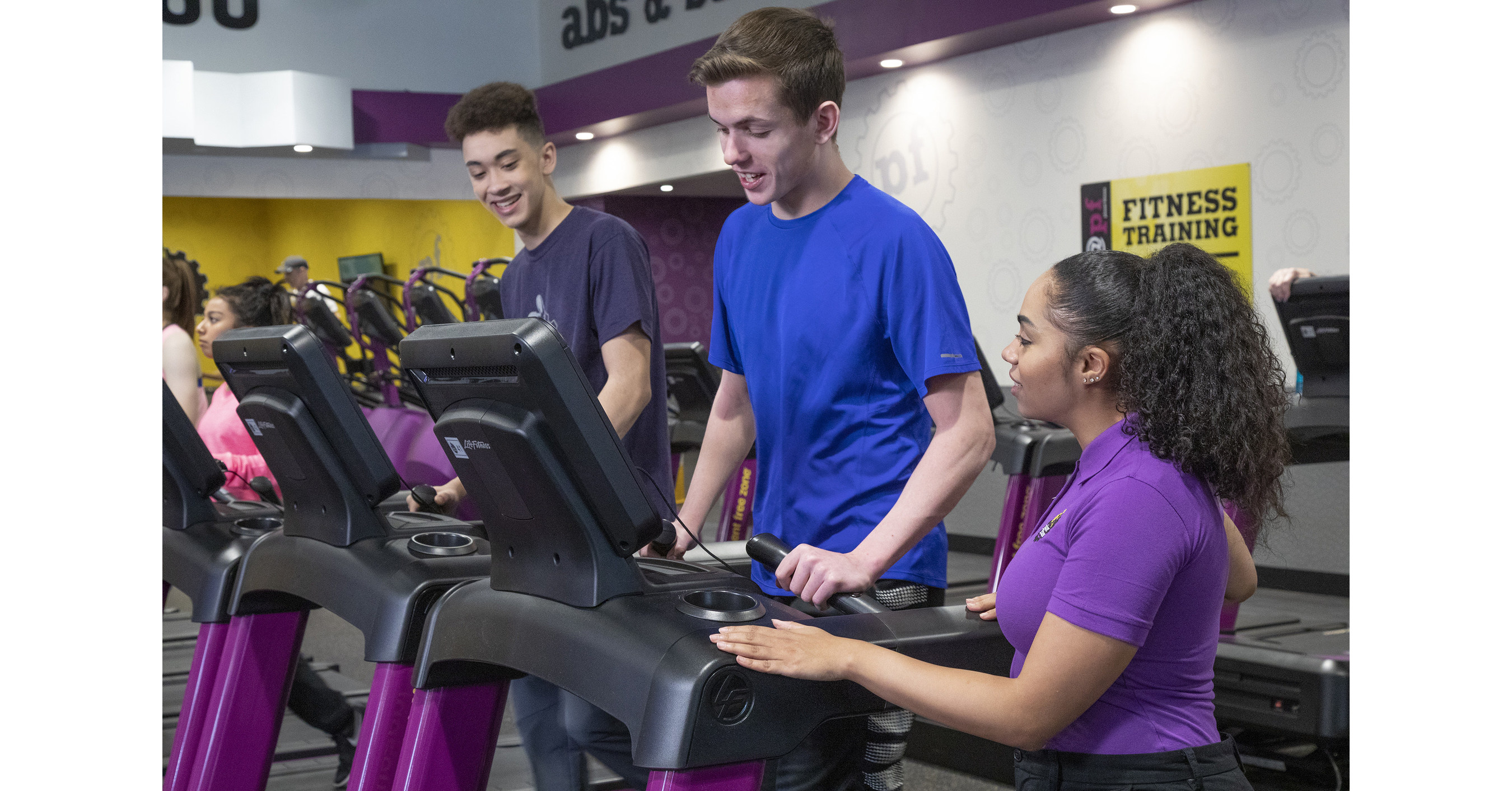 Edmonton Teens Between 14-19 Can get a Free Summer-long Gym