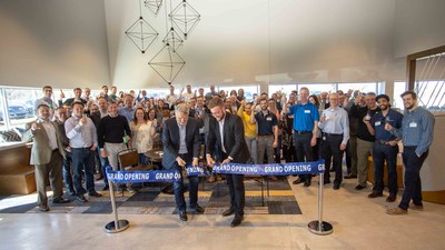 GKN Powder Metallurgy celebrated the opening of the North American PM Headquarter and AM Customer Center with an internal celebration on April 8. The new facility encompasses all three GKN Powder Metallurgy businesses: Hoeganaes, GKN Sinter Metals and GKN Additive.