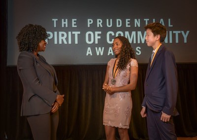 Award-winning actress Viola Davis congratulates Alexia Ayuk, 17, of Gaithersburg (center) and Caleb Oh, 14, of Gambrills (right) on being named Maryland's top two youth volunteers for 2019 by The Prudential Spirit of Community Awards. Alexia and Caleb were honored at a ceremony on Sunday, May 5 at the Smithsonian's National Museum of Natural History, where they each received a $1,000 award.