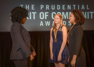 Two Oregon youth honored for volunteerism at national award ceremony in Washington, D.C.