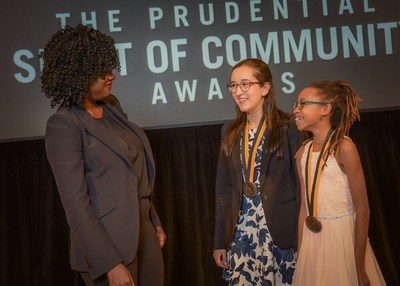 Award-winning actress Viola Davis congratulates Jessica Bradley, 18, of Hoover (center) and Breanna Bennett, 11, of Montgomery (right) on being named Alabama's top two youth volunteers for 2019 by The Prudential Spirit of Community Awards. Jessica and Breanna were honored at a ceremony on Sunday, May 5 at the Smithsonian's National Museum of Natural History, where they each received a $1,000 award.