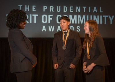 Award-winning actress Viola Davis congratulates Ethan Auyeung, 15, of Los Gatos (center) and Hannah Karanick, 13, of Anaheim (right) on being named California's top two youth volunteers for 2019 by The Prudential Spirit of Community Awards. Ethan and Hannah were honored at a ceremony on Sunday, May 5 at the Smithsonian's National Museum of Natural History, where they each received a $1,000 award.