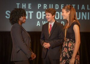Two Arizona youth honored for volunteerism at national award ceremony in Washington, D.C.