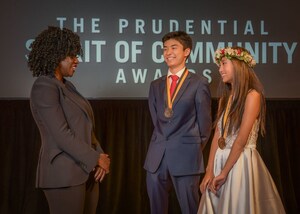 Two Hawaii youth honored for volunteerism at national award ceremony in Washington, D.C.