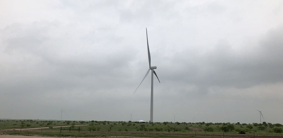 Akamai Technologies' wind farm investment in Seymour Hills, Texas
