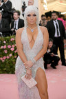 Colorful Jewelry Set In Platinum Is A Popular Trend At The MET Gala