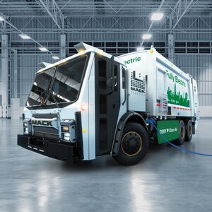 Mack Trucks Unveils Fully Electric Mack® LR Refuse Demonstration Model