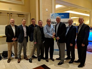 Bel Presents Digi-Key with 2018 Distributor of the Year Award