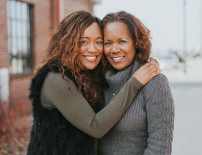 Mixtroz Mother-Daughter Startup Team Shares Top 5 Things To Consider to Successfully Work With Family