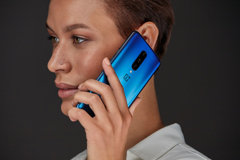 OnePlus 7 Pro in Nebula Blue