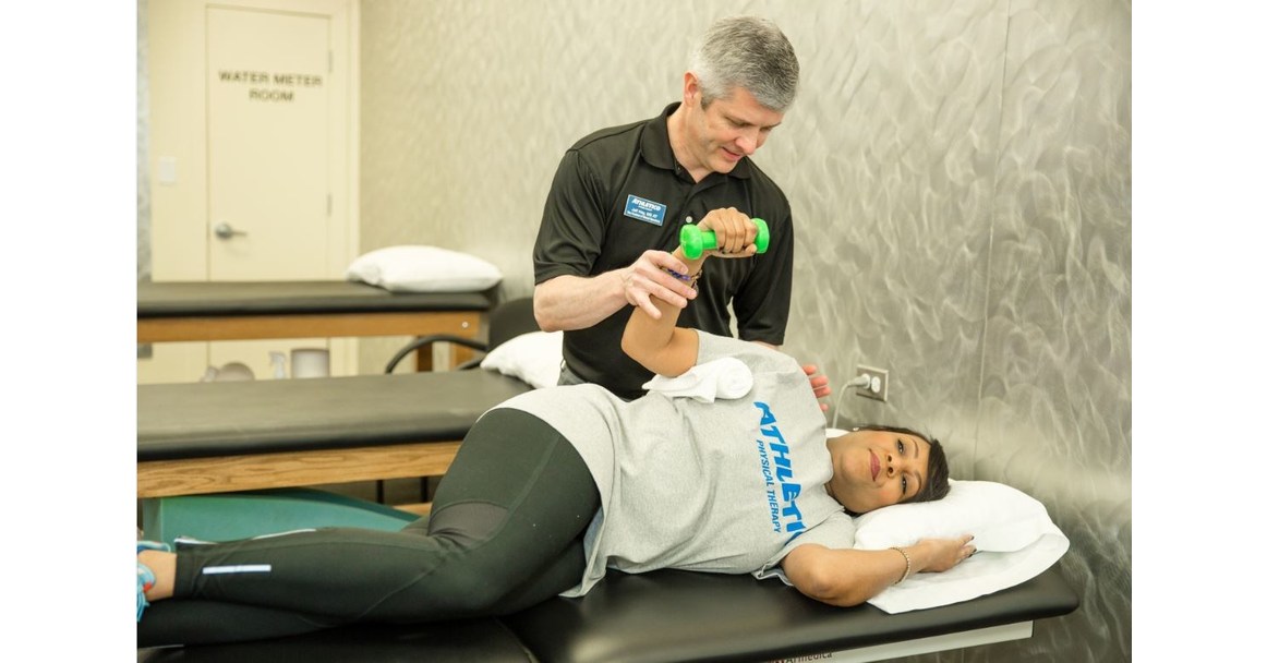 Athletico Physical Therapy Opens in Overland Park