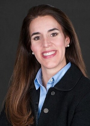 Clementina Perez-West, D.D.S. is recognized by Continental Who's Who