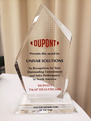 Univar Solutions Receives DuPont Transportation & Advanced Polymers’ Top Distributor of the Year Award