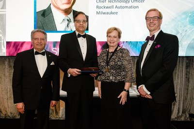 From left: Said Jahanmir, PhD, ASME president; 2019 M. Eugene Merchant Manufacturing Medal of ASME/SME recipient Sujeet Chand, PhD, Rockwell Automation; Sandra Bouckley, FSME, P.Eng., executive director and CEO of SME; and 2019 SME President Mark Michalski.