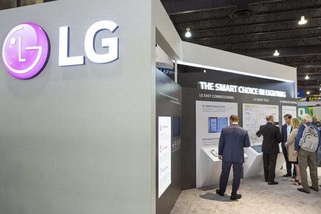 LG Scene Selector and Linear Strip Debut at LIGHTFAIR International 2019