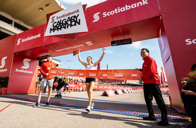 Leanne Klassen of Calgary, Alberta wins the Scotiabank Calgary Marathon.  Photo Credit: Dave Holland (CNW Group/Scotiabank)