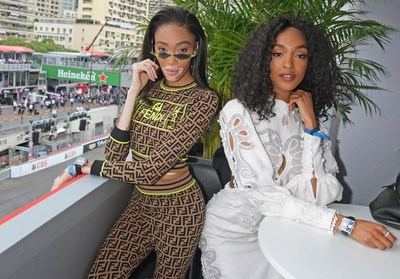 Winnie Harlow e Jourdan Dunn celebram 50 anos do relógio Monaco no Grande Prêmio de Mônaco de Fórmula 1, o lendário evento que deu ao relógio seu nome em 1969, em 26 de maio de 2019, em Mônaco.