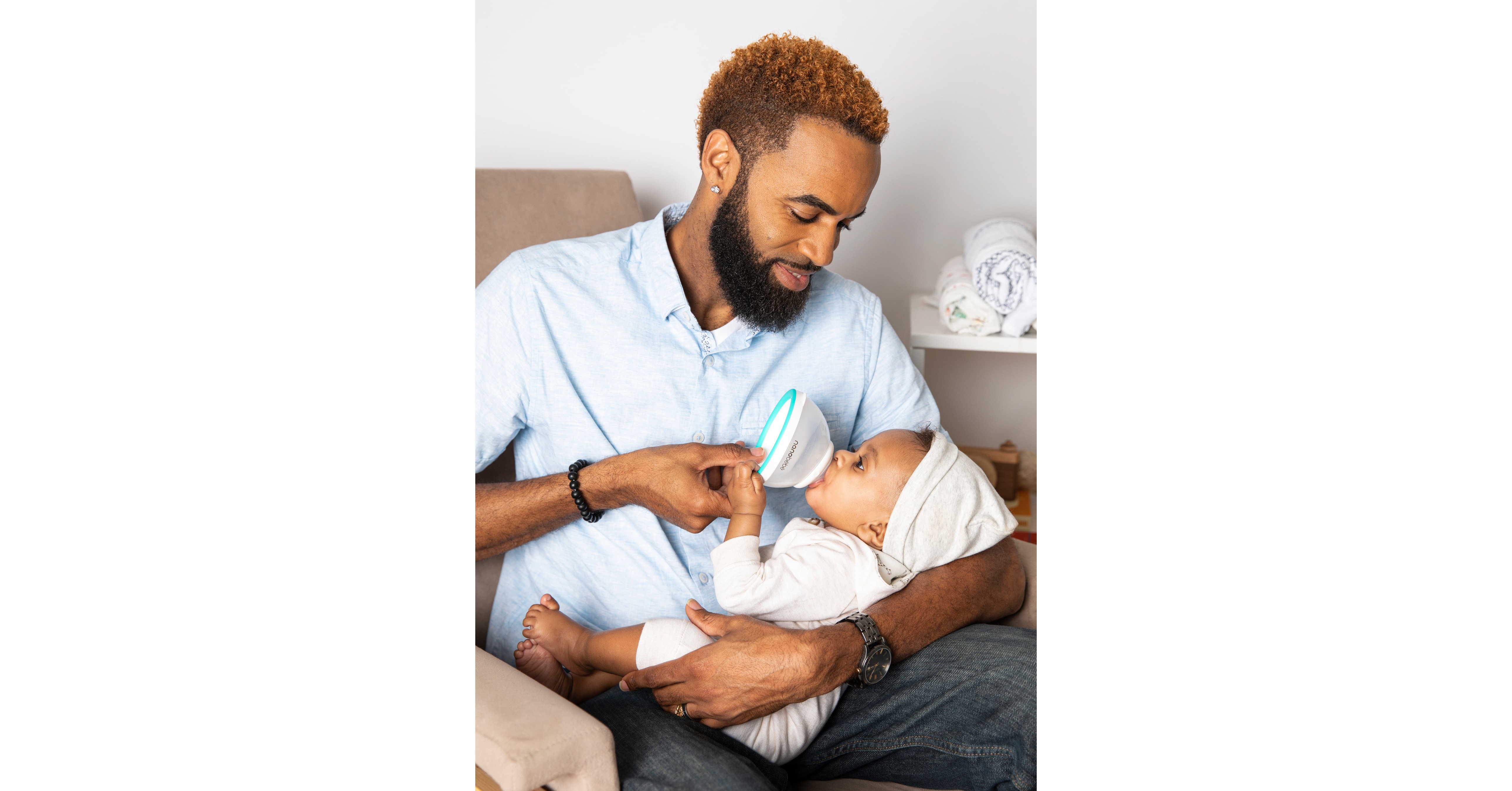 Dads Everywhere Using A Boob-Shaped Bottle To Breastfeed Baby