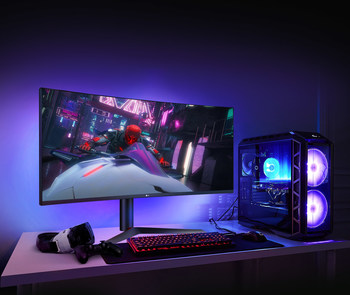 The 38GL950G is set to increase gamers’ sense of immersion with its 21:9 aspect ratio, curved screen, virtually borderless design and the upgraded Sphere Lighting 2.0.